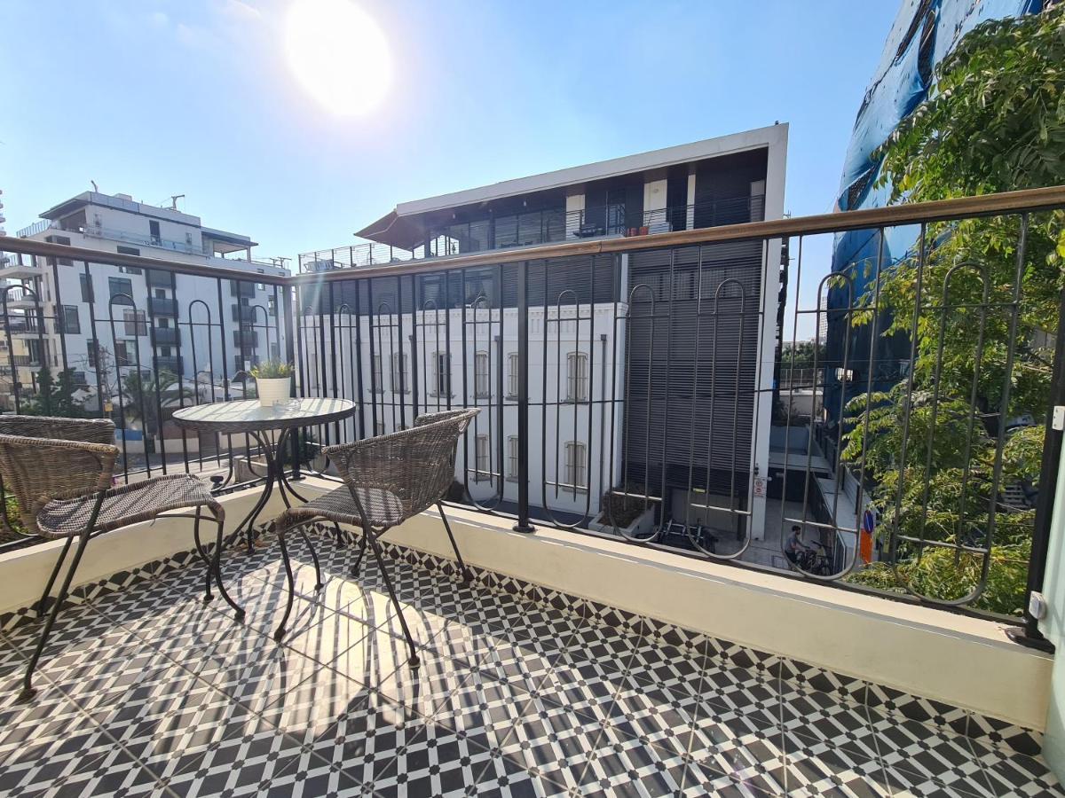 Lisetta - By Beach Apartments Tlv Tel Aviv Exterior photo